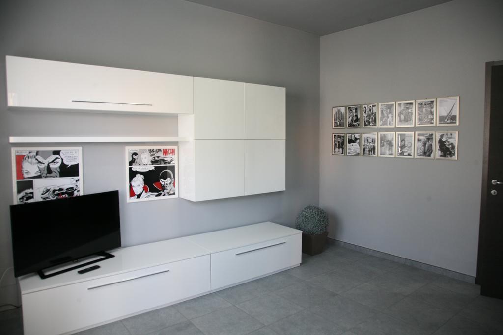 Siag Apartments Cormano Room photo